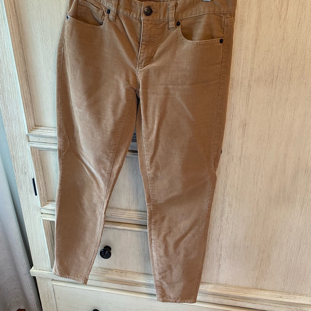 J Crew Camel colored corduroy jeans size 26
